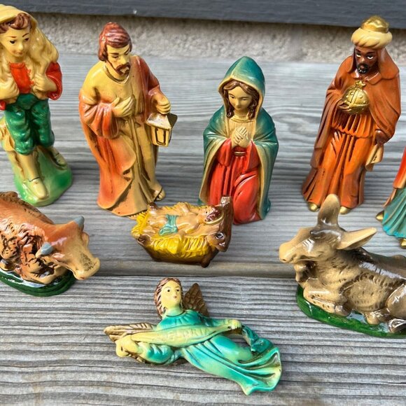 Vtg 1970s Sears - Japan Made - 10 Pc - Nativity Colorful 5" Figurines - Picture 3 of 10